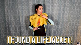 I found a lifejacket (Summer Fox)