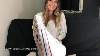 Goddess Emerald - A Chump for Chuck Taylors JOI (Goddess Emerald)