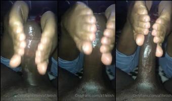 a1fetish 03 09 2020 828109151 Athletic Footjob (a1fetish)