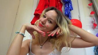 RED HOT SEXY CLAWS (Goddess Vanessa)