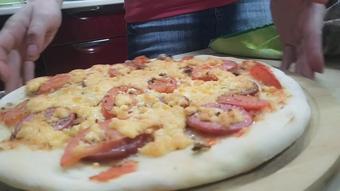 Nasty pizza for looser disgust cook (JuliaCrown)