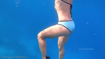 myweteva 1095512351 would you like to be my underwater cameraman  (myweteva)