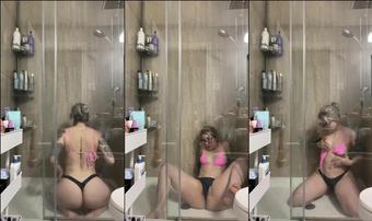 therealjenbretty 11516733 something a little different  (therealjenbretty)