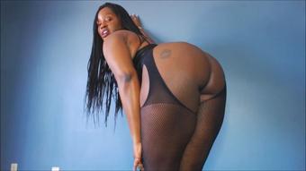 Black Hottie's white boy Krptonite (UnfriendlyBlckHottie)