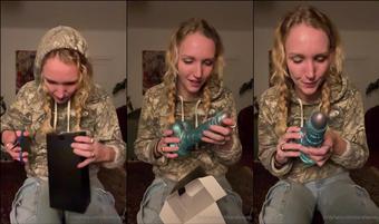 serafinasky 1291563278 unboxing the monster..... (serafinasky)
