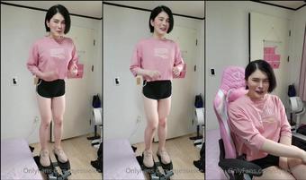 tsjessielee 199879475 2021 09 20 workout video xd nothing sexual other than some squats...  (tsjessielee)