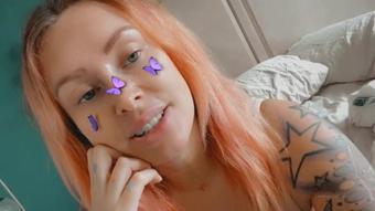 lauralux 15218787 eeeep (lauralux)
