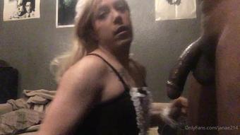 janae214 121234902 2021 03 10 i really can deep throat  (janae214)