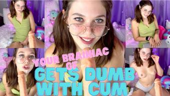 Your Nerdy Girl Friend Gets Dumb w/Cum - Jul 22, 2022 (Ellie Skyes)