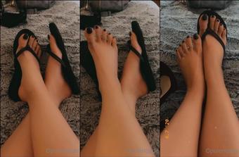 opulentjade 32247849 2020 07 09 give me 2 minutes of your undivided attention. just relax cuddled up next to my feet. (opulentjade)