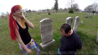Goddess Lilith Public Outdoor Bdsm Play (Goddess Lilith)