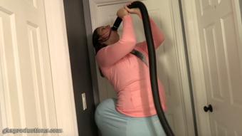 Vanessa Bursts From Hose In Mouth By Ivy (Ginary)