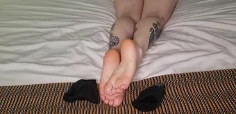 ladylazarusall 04 05 2022 2444158608 for all you foot lovers here is clothed foot (ladylazarusall)