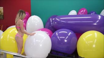 Amber Pops HUGE Balloons (Custom Fetish)