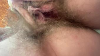 Cuteblonde666 Sitting On Your Face With My Hairy Pussy (cuteblonde666)