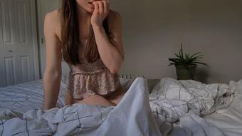 Horny Daughter Uses Daddy's Morning Wood (Hazel Simone)
