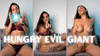Giant Evil Sorceress 2 (Lissie Belle)