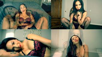 An Erotic Horror: mommy the succubus 4K - Jun 14, 2022 (sloansmoans)