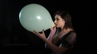 Mollys 17 inch Blow to Pop (Custom Fetish)