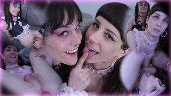Kitty Dolls Playing around (Nyxi_Leon)