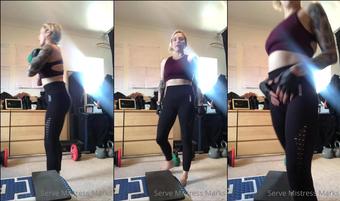 mistressmarks 01 06 2020 383009076 Fitness voyeur  1.5 rep goblet squats with 12kg kettlebell x 12 reps (mistressmarks)