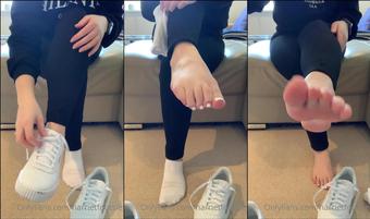 harrietfootsie 05 12 2020 1390365207 Just blogging about my new pedicure  (harrietfootsie)