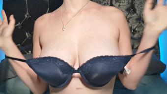 Relaxing Boob Tease (Lexi Snow)