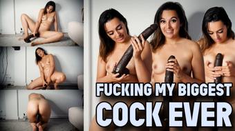 Fucking My Biggest Cock Ever (Summer Fox)