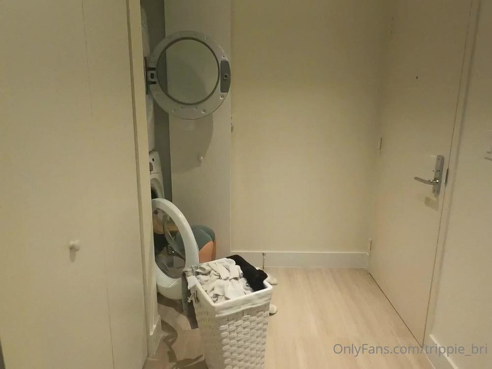trippie bri 161382352 2021 06 25 i m so embarrassed...i got stuck in the dryer thank god someone was home to help me out...
