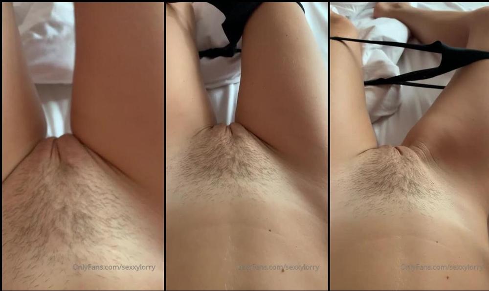 sexxylorry 04 08 2019 48807175 I wake up and I take my panties off 