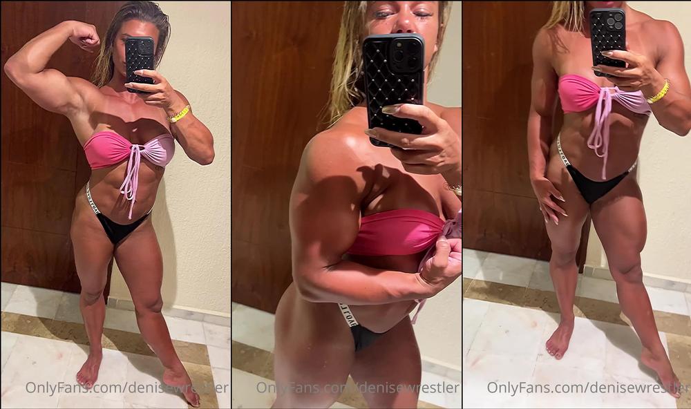 deniseanders 02 08 2022 2544985649 I just love flexing my tanned body in the mirror, bouncing my biceps and making m
