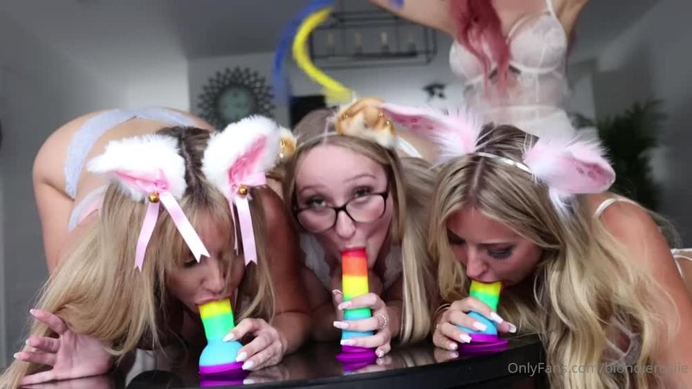blondierosiie 17 09 2022 2604858253 OLYMPUTE 3 cochones qui suce un dîdo bien profond @misslavoie @miss.blo