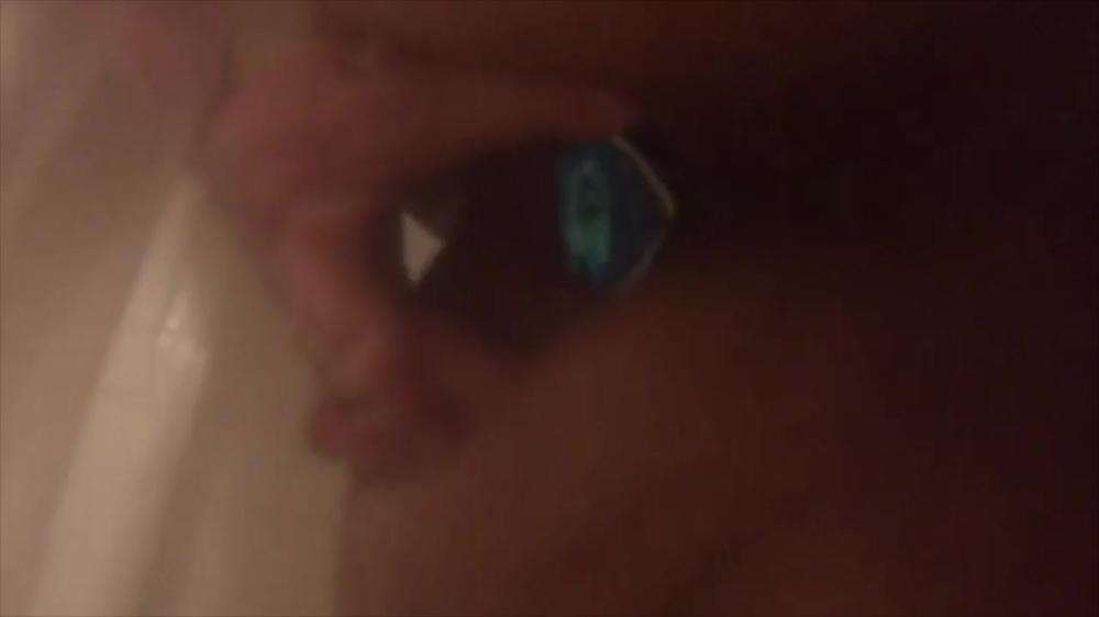 theangelducati 04 12 2018 17318677 morning shower with my butt plug. 