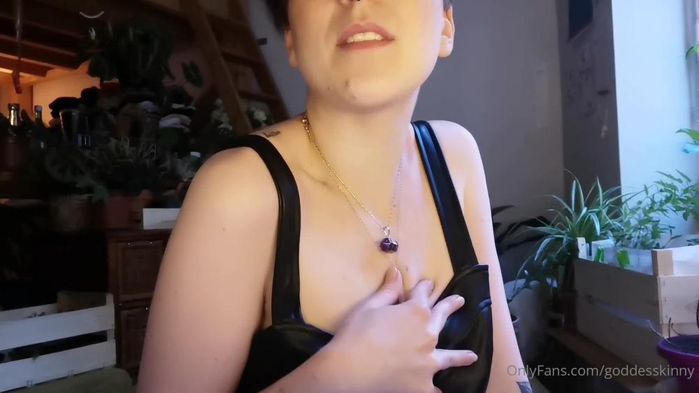kinkinny 28161174 video humiliation et frustration sur mes seins 