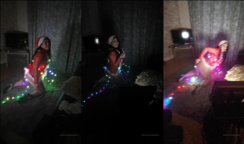 cataliavalentin 22 12 2019 109789893 Nice bum shot Looks hot with some Christmas light