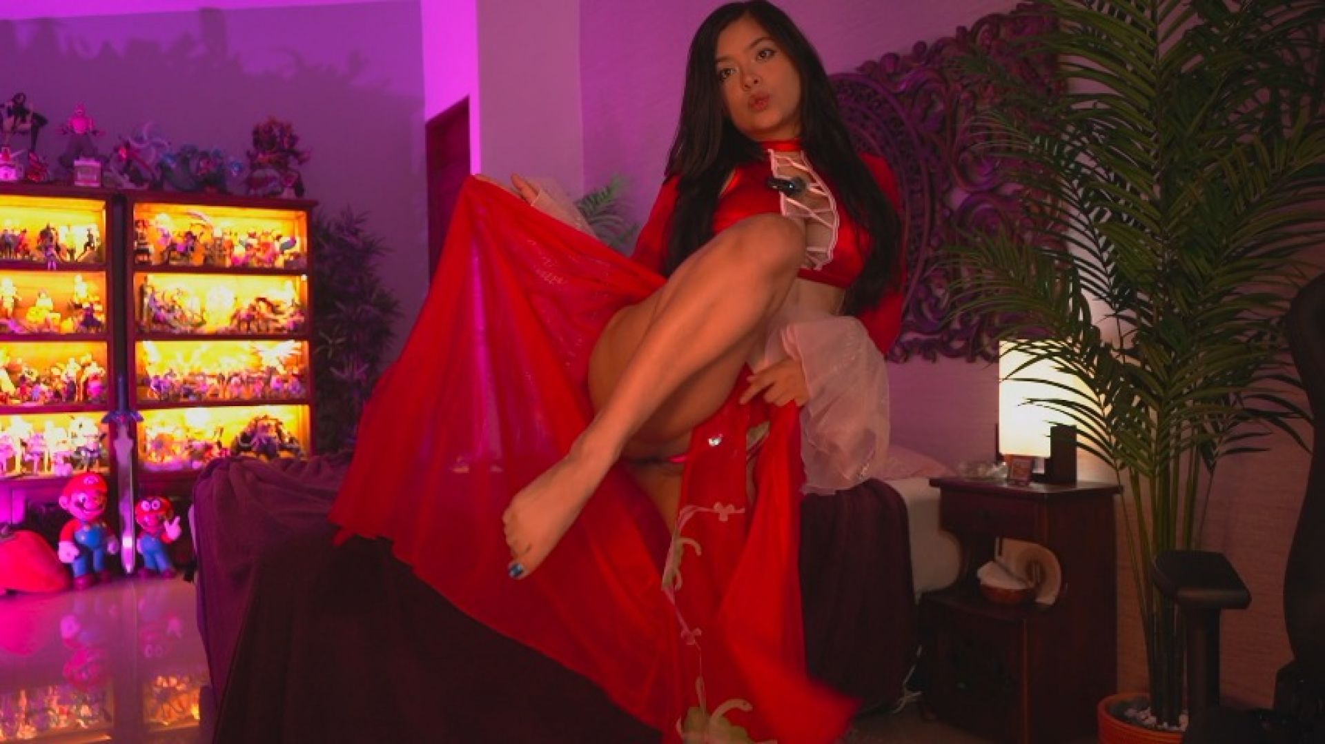 Boa Hancock Flashing Pussy and Dancing - May 29, 2025