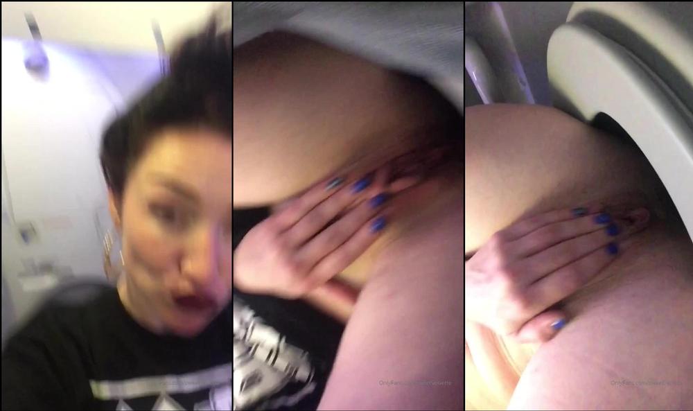 sweetvelvette 03 11 2019 80539292 I HAD to have a little AIRPLANE fun..
