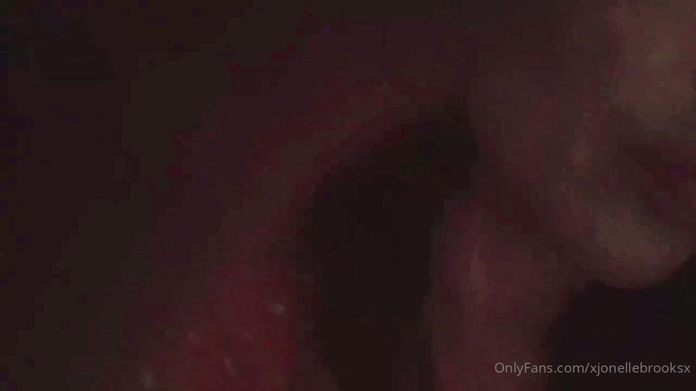 xjonellebrooksx 09 12 2020 1414990842 Lololol omg I was gonna delete this but why the hell not asmr I need one of those ring