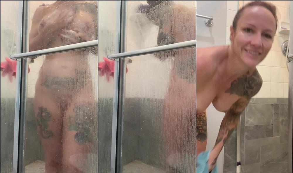 lucipower 12329678 do you like perving on me in the shower
