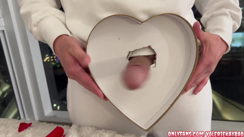 valeriekaybad 13 02 2022 2361966952 New Video VALENTINES Cake 