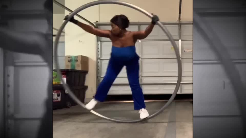 vanessablue 27 10 2019 77040416 and because my insomniac ass is still awake even after a workout i edited some of my