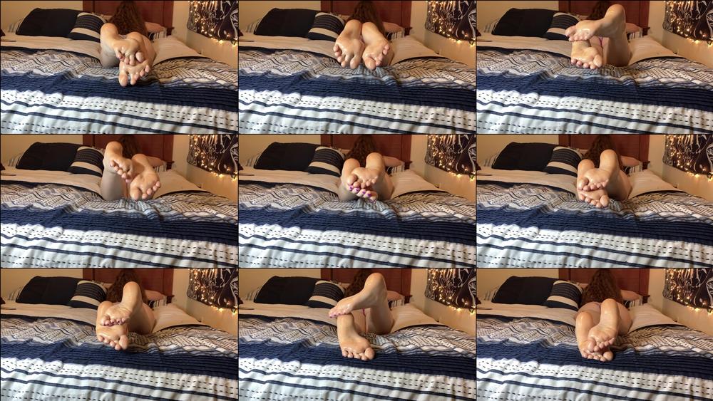 celestialtootsies 08 10 2019 69035984 short clip of a video i took the other day oilin my feet while i m just chillin in my u