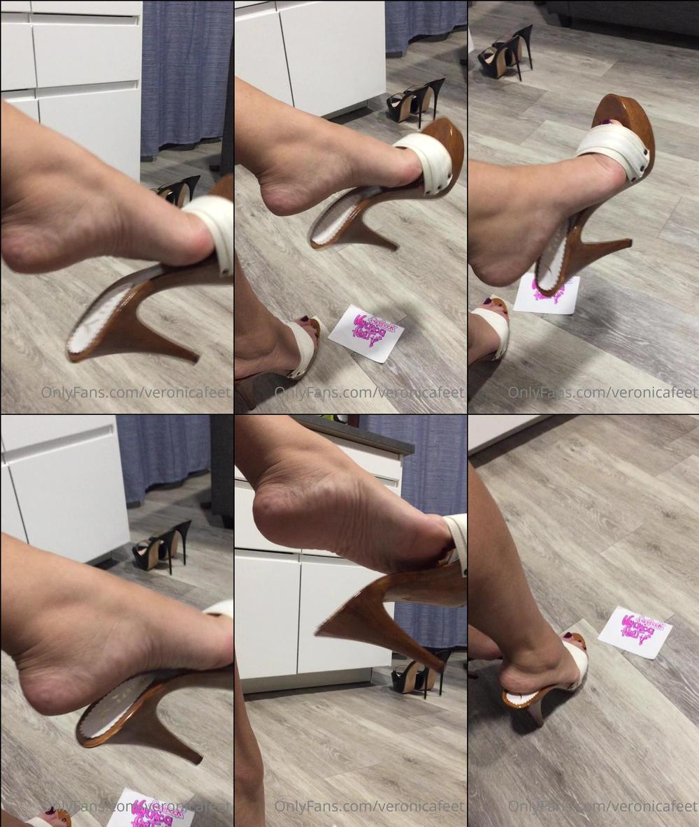 veronicafeet 05 11 2020 1201588948 Buongiorno miei adorati leccapiedi ;)