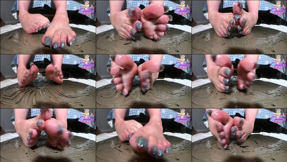 goddessmiia 06 01 2020 120019362 get comfy and get ready to stroke for me
