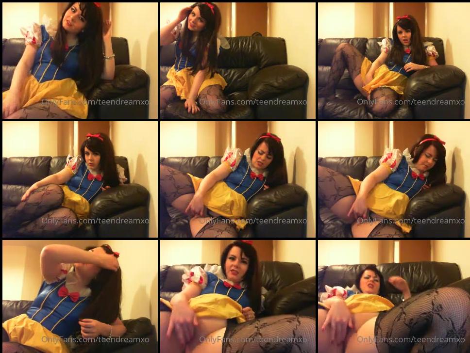 curvydanni 13612825 2020 02 15 18 year old danni maire dressed up as snow white playing with my pussy