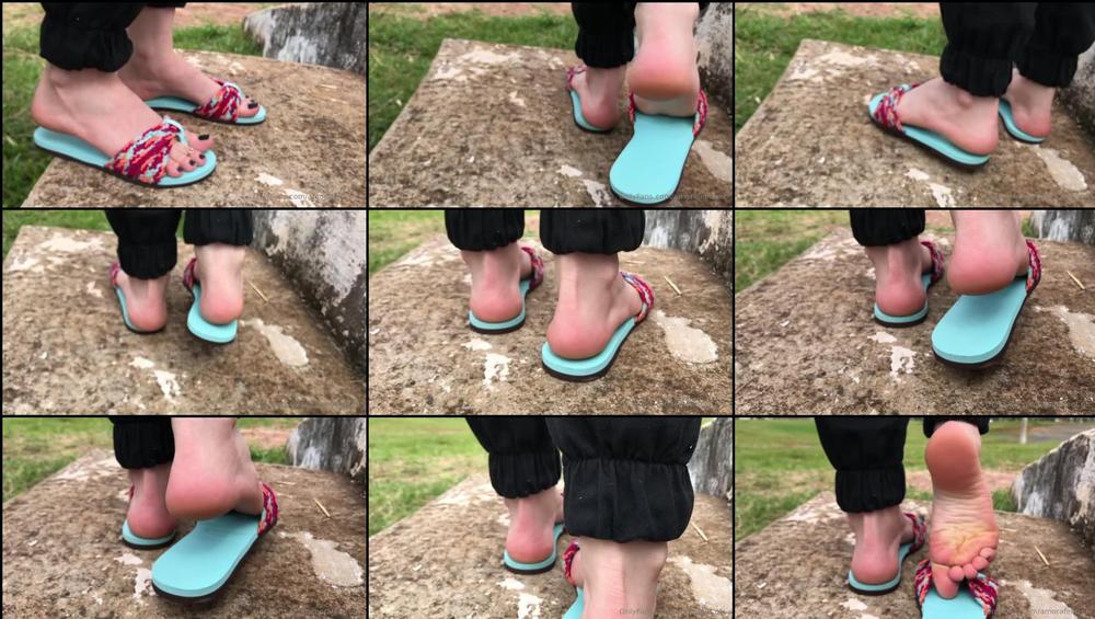 amorafeet.ofc 15 01 2023 2743629988 imagine you running at the park and show me doing this shoeplay, what do you do