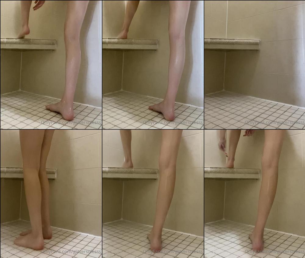 glittersolesss 06 09 2022 2589362939 Stop watching Iâm trying to shower