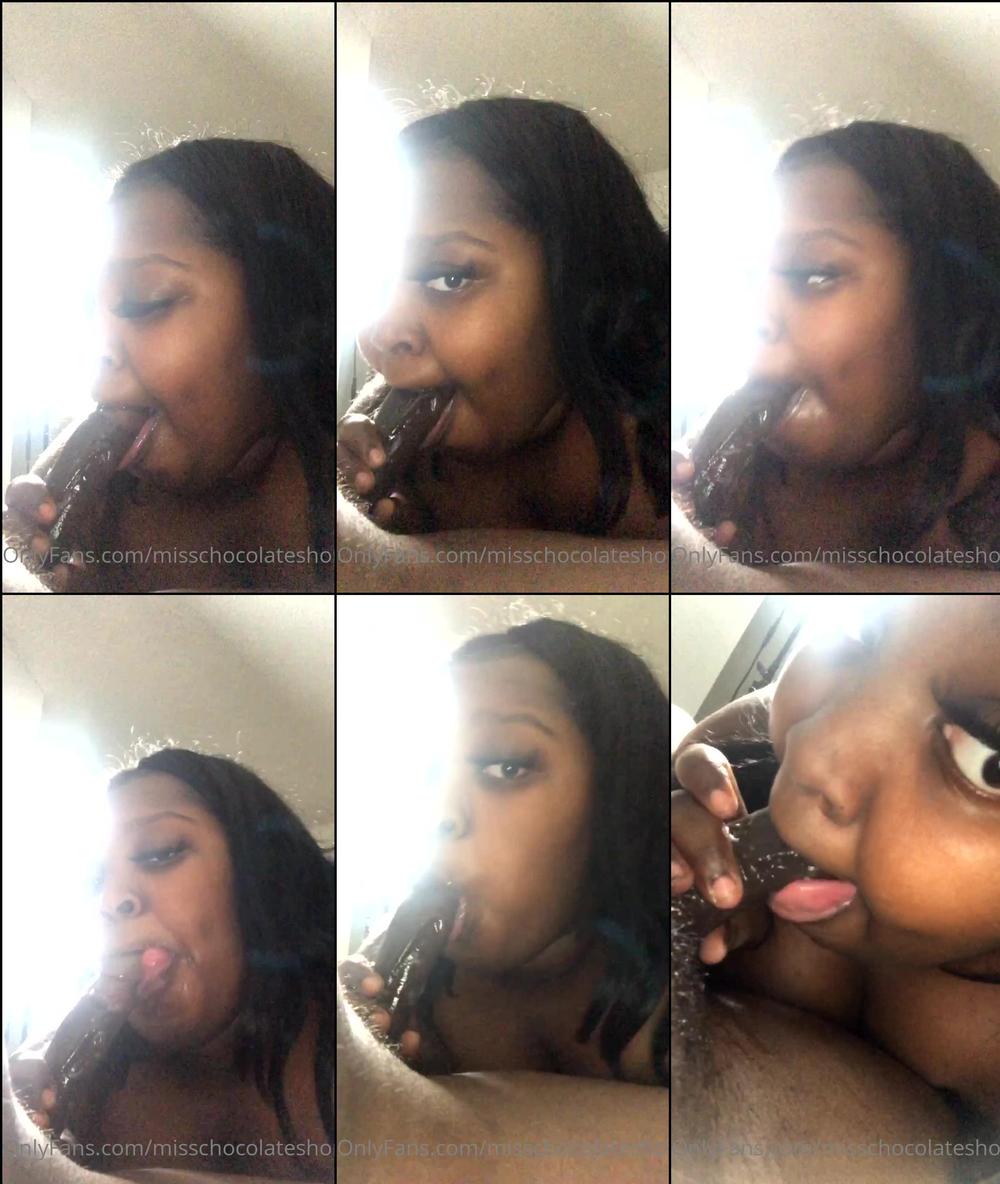 misschocolateshortcake 46932219 2020 09 07 I love sucking dick baby