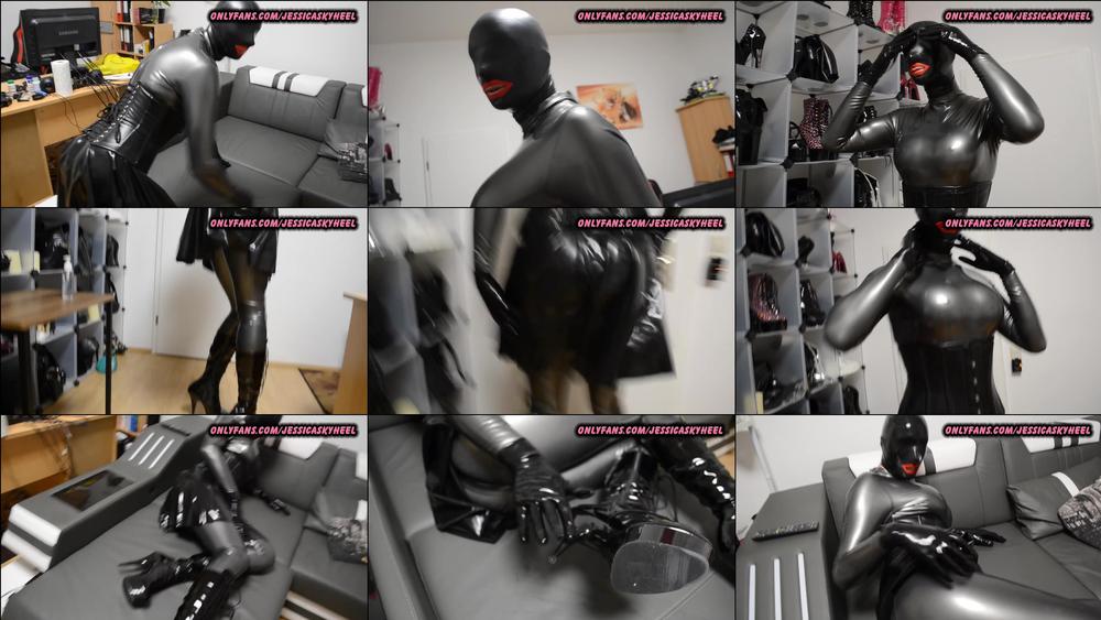 jessicaskyheel 12701982 posen in latexmaske ohne augen catsuit lederkorsett und 15cm stiefel 1