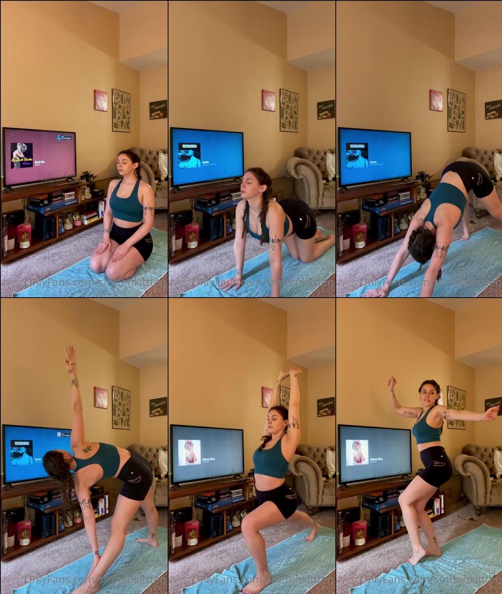 mollymaeve 17 02 2021 2034622919 here is a lil glimpse into my morning yoga a fun lil dance for ya i ve been trying to